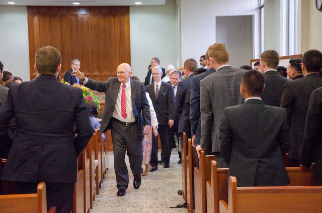 Colombia: Dallin H. Oaks