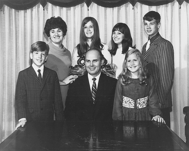 Oaks, Dallin H. 196?